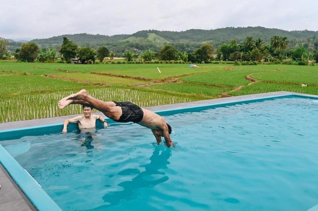 Herntai Resort Ban Mae La Noi Eksteriør billede