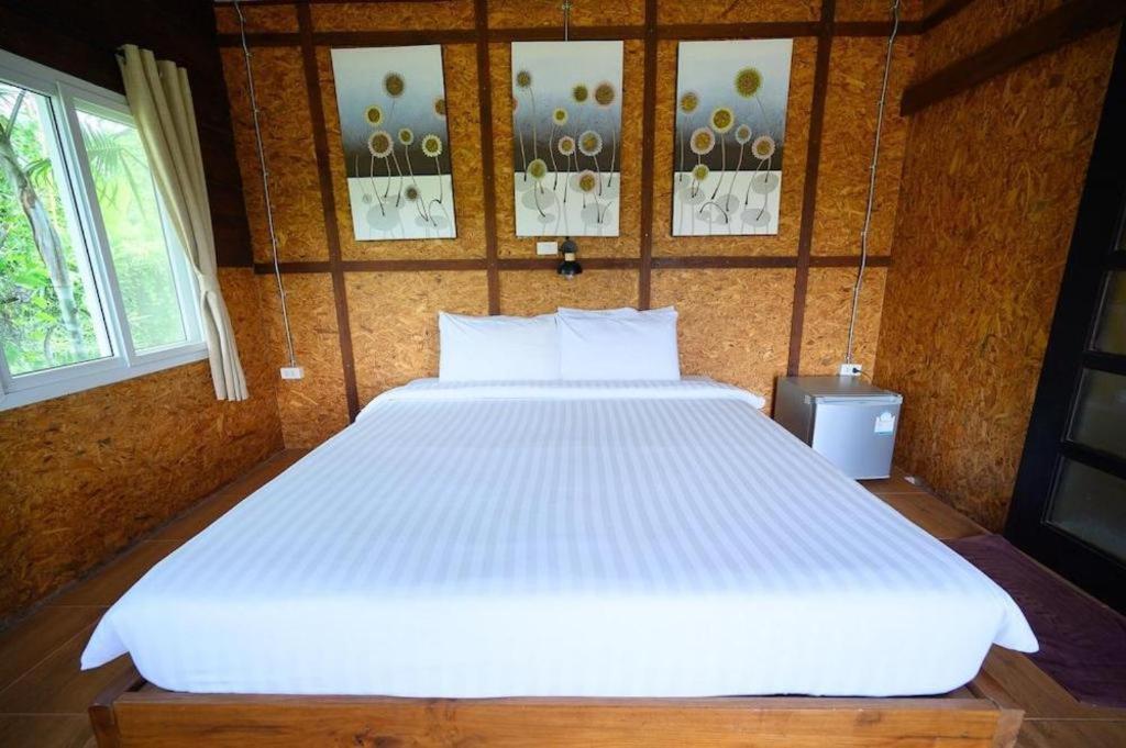 Herntai Resort Ban Mae La Noi Eksteriør billede